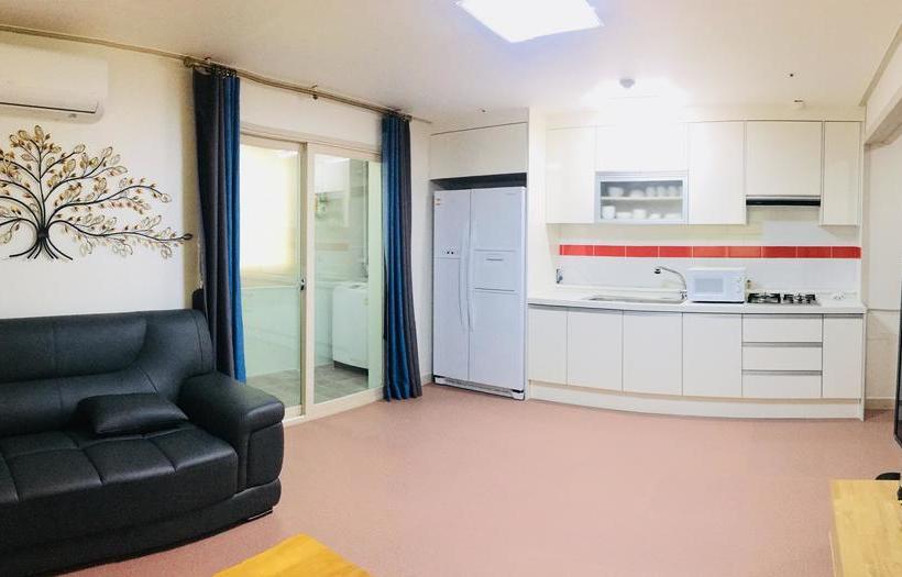 Hotell Joy Near Camp Humphres