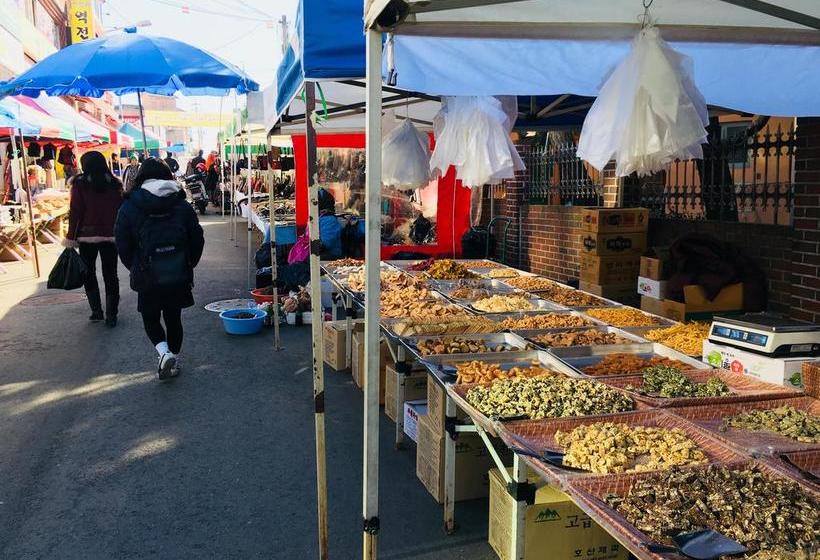 Hotell Joy Near Camp Humphres