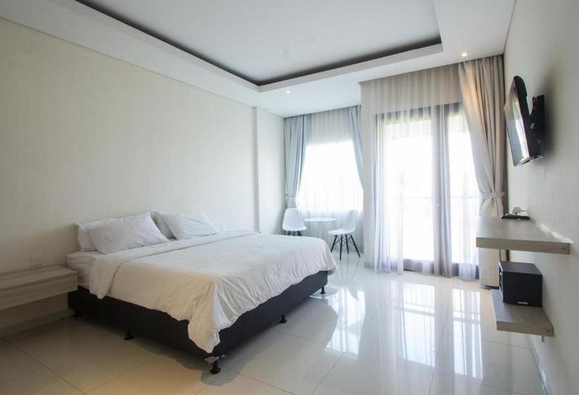Отель Soraya Apartment Seminyak