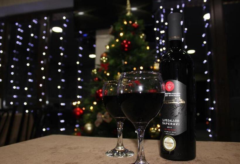 هتل Sunshine Kazbegi