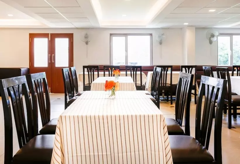 ホテル Treebo Premium Akshaya Mahal Inn