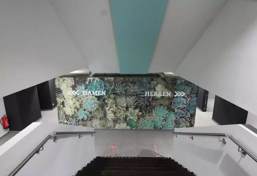 هتل Vitalounge Sports & Spa