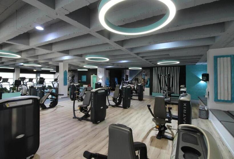 فندق Vitalounge Sports & Spa