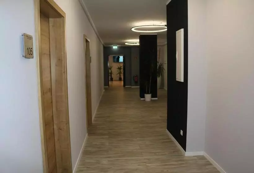 هتل Vitalounge Sports & Spa