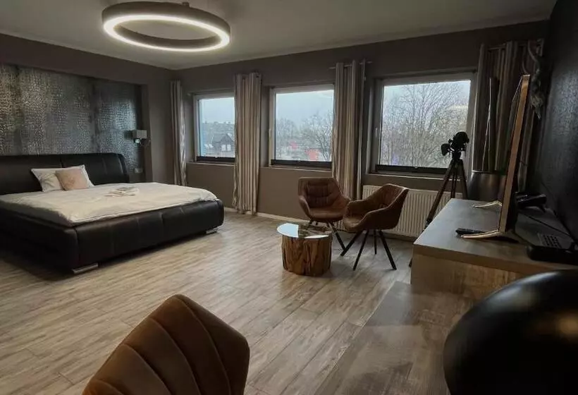 هتل Vitalounge Sports & Spa