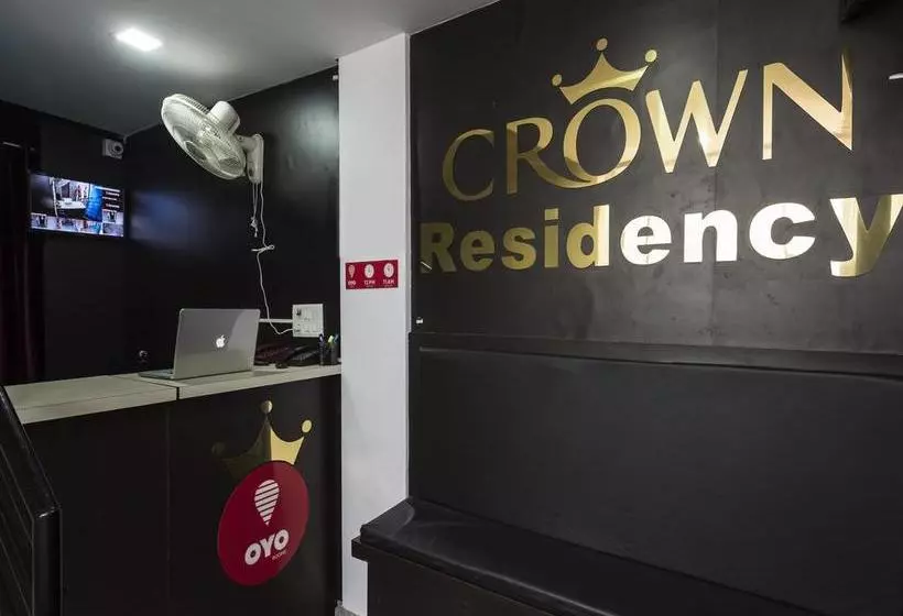 Oyo 9544 Hotel Crown Residency