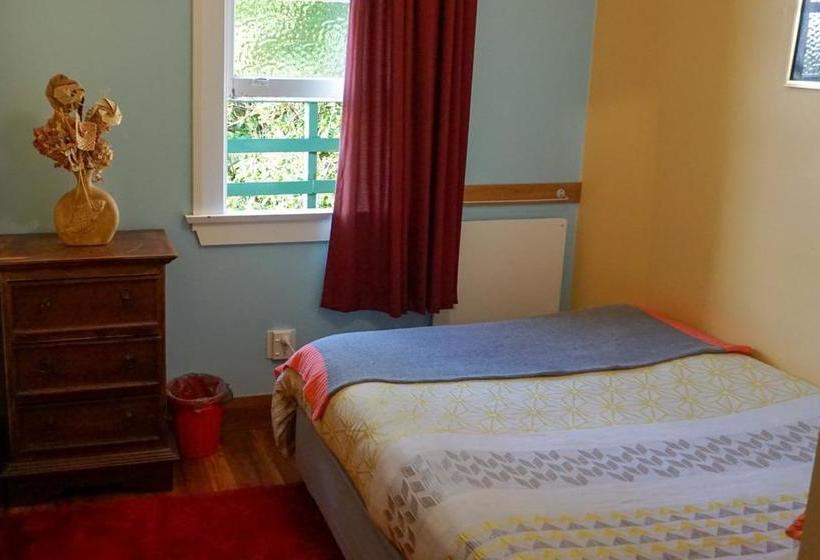 South Of The Barber Hostel