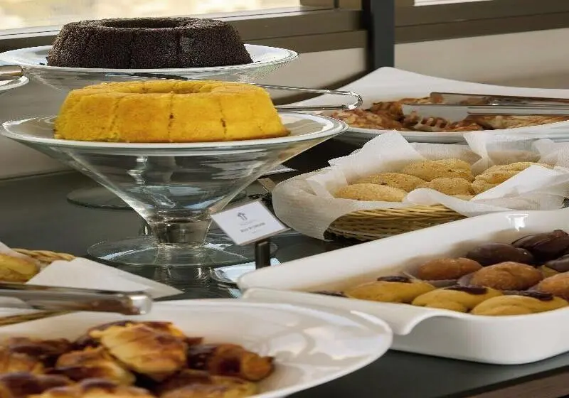 Palazzo Torquetti Condo Hotel E Eventos