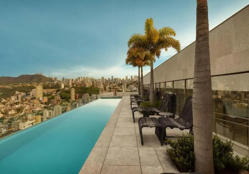Palazzo Torquetti Condo Hotel E Eventos