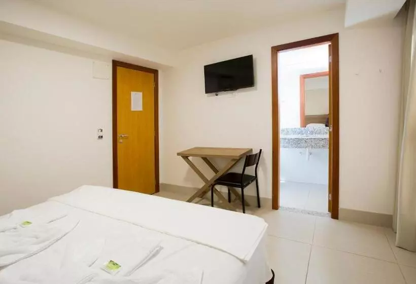 Retkeilymaja Serra Linda