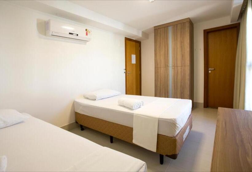 هاستل Serra Linda