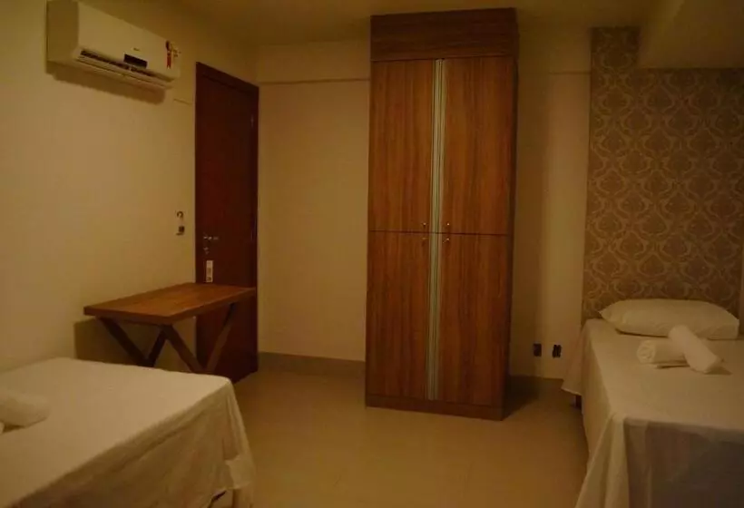 Retkeilymaja Serra Linda