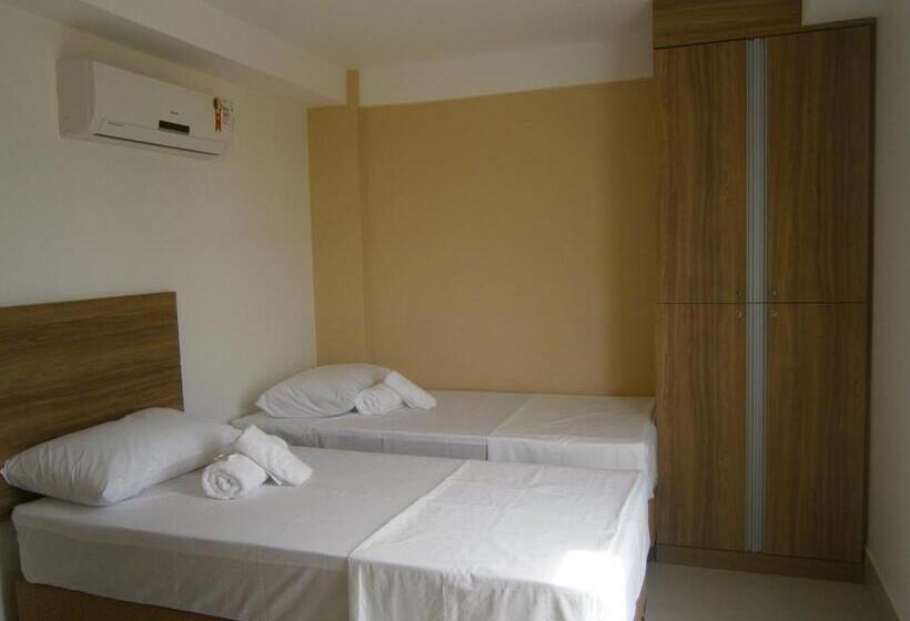 هاستل Serra Linda