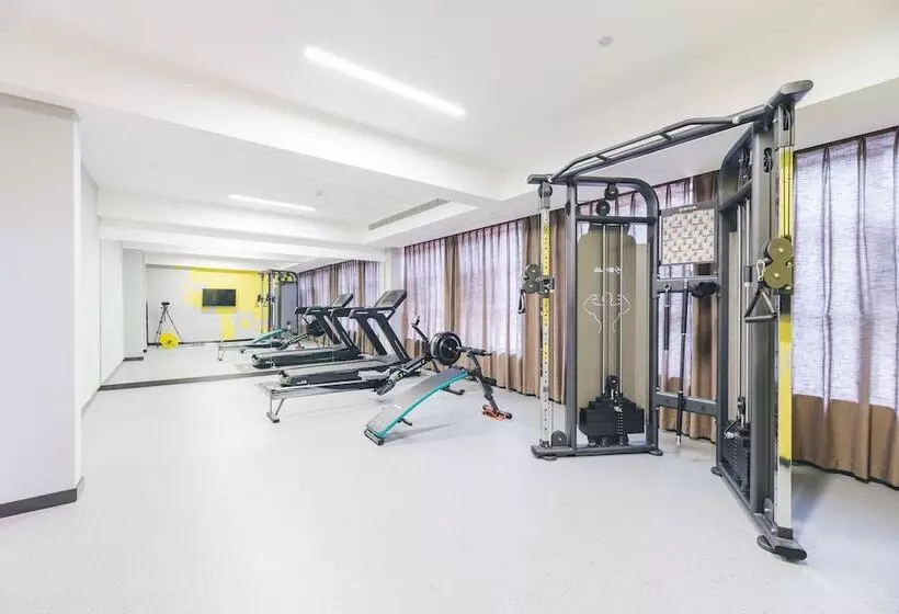 Atour Hotel Yantai South Station Yingchun Street