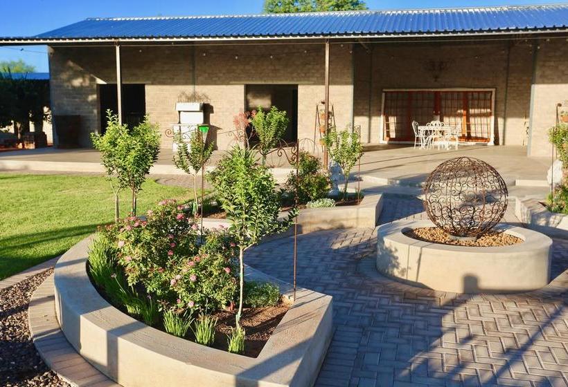 Bed and Breakfast Bastion Farmyard