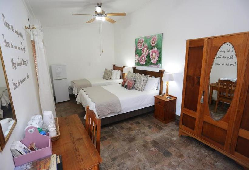 Bed and Breakfast Bastion Farmyard