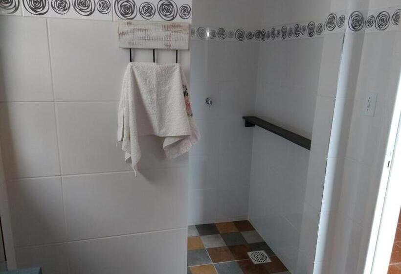 تختخواب و صبحانه Hospedaria Vila Else