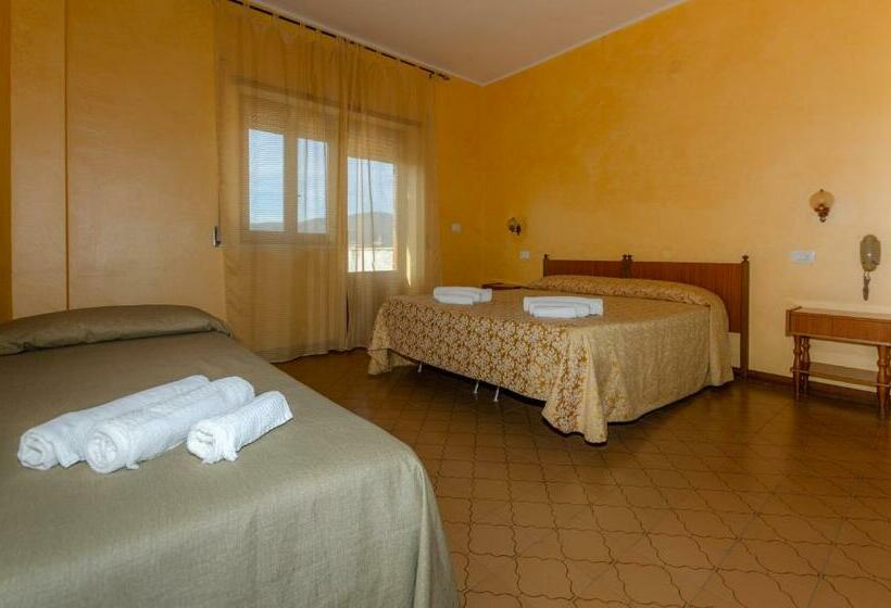 בית מלון כפרי Holiday