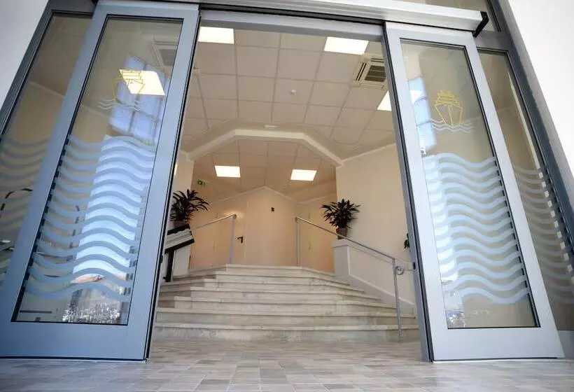 Hotelli Nuovo Albergo Operai