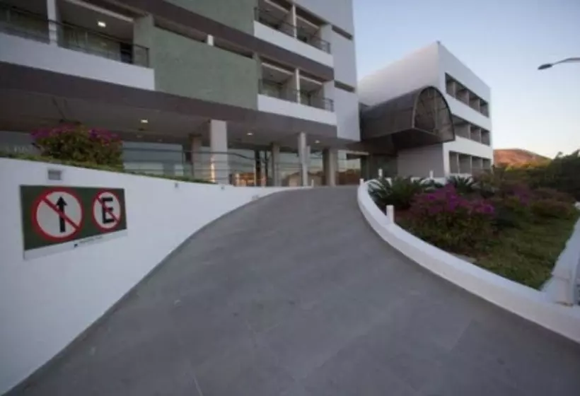 ホテル Salgueiro Plaza