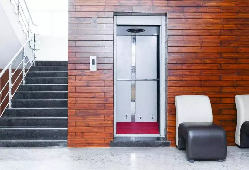 ホテル Treebo Trend Sekaran