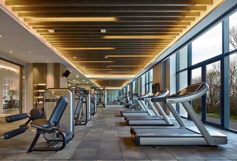 فندق Wanda Vista Qingdao Movie Metropolis