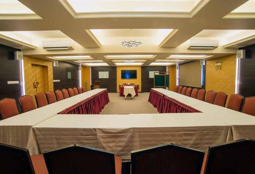 فندق Ymca International House