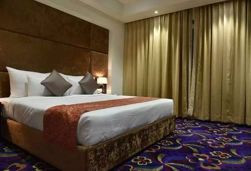 Pride Hotel & Convention Centre Indore