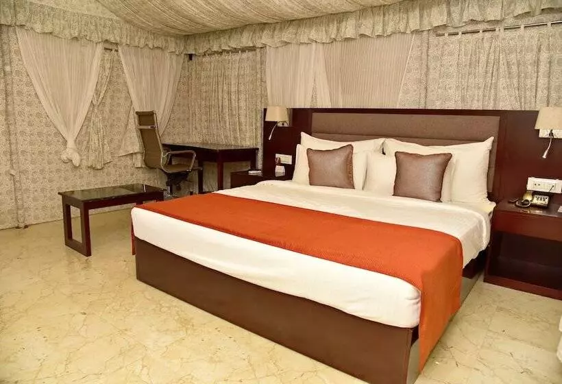 Pride Hotel & Convention Centre Indore