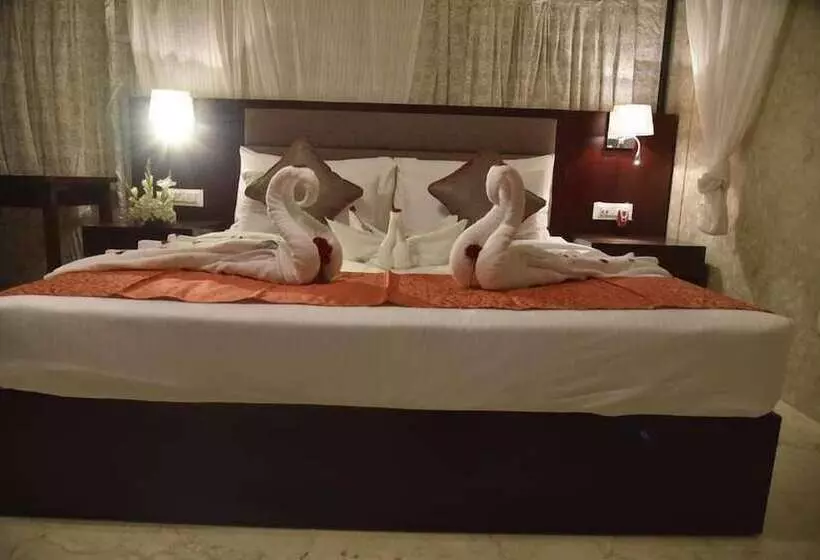 Pride Hotel & Convention Centre Indore