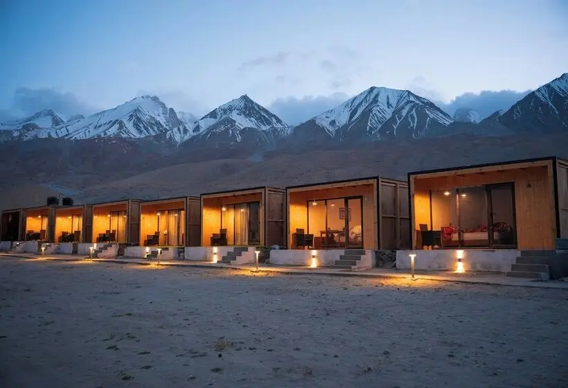 ホテル Saser Scenic Pangong