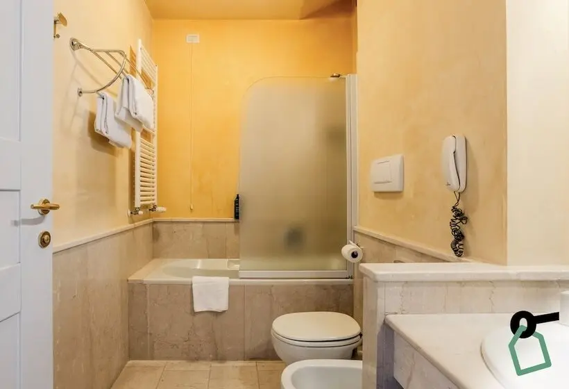 Hotelli Hotiday Room Collection   Calambrone