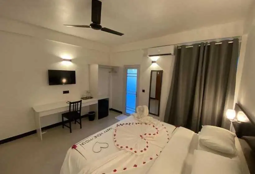 پانسیون Sameydhaan Inn