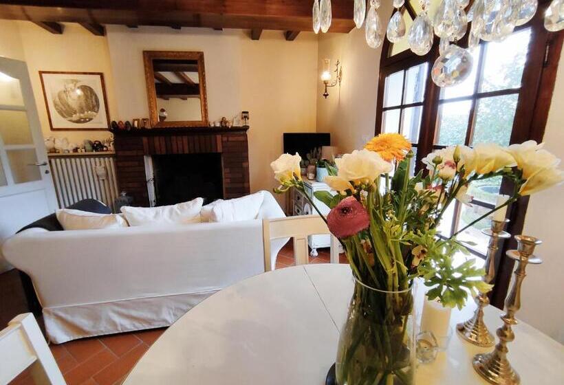 مبيت وإفطار Casa Nives