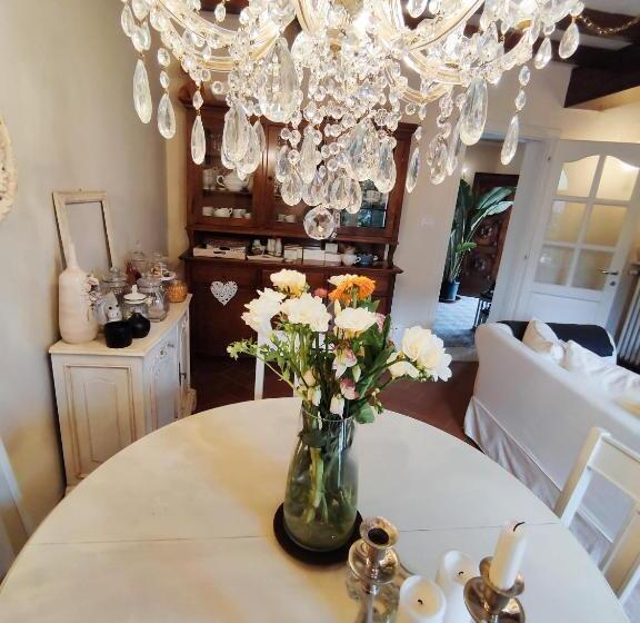 مبيت وإفطار Casa Nives