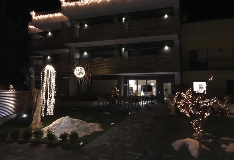 Bed and Breakfast Gardabreak Rooms&breakfast Holiday Apartments