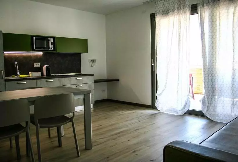 Aamiaismajoitus (B&B) Gardabreak Rooms&breakfast Holiday Apartments