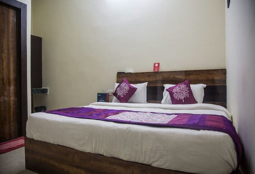 ホテル Collection O 9123 Baghban Residency