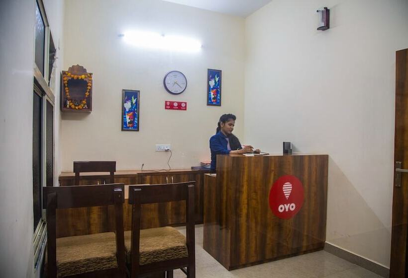 ホテル Collection O 9123 Baghban Residency