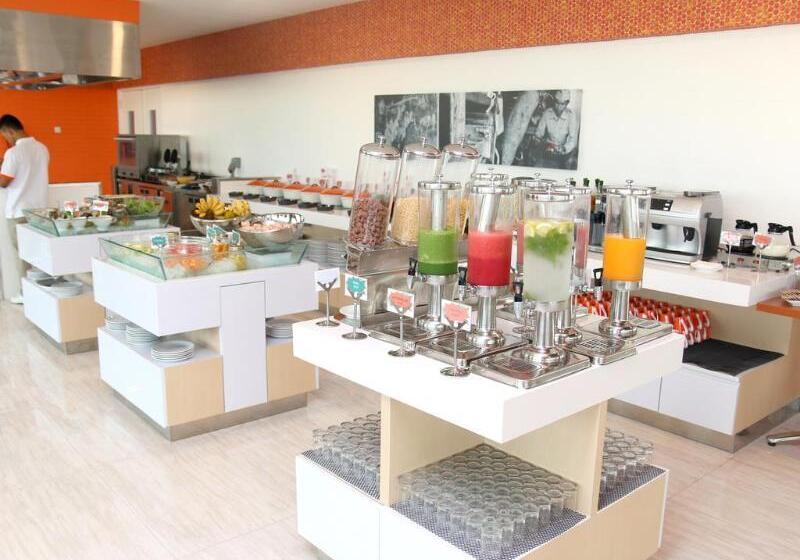 Harris Hotel Sentraland