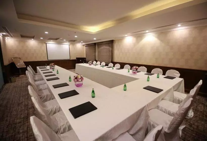 Hotelli Le Park Concord