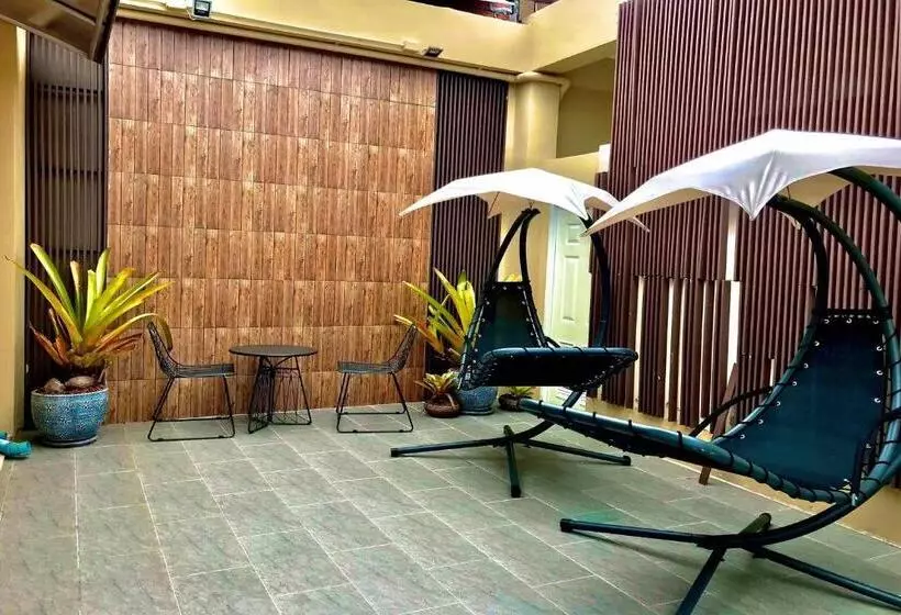 هتل The Luxury Residence