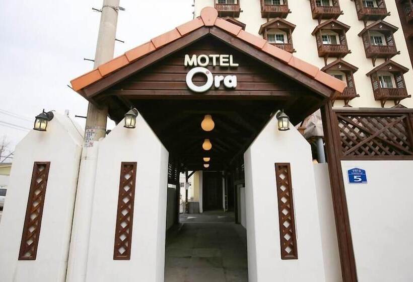 Ora Motel Chungju
