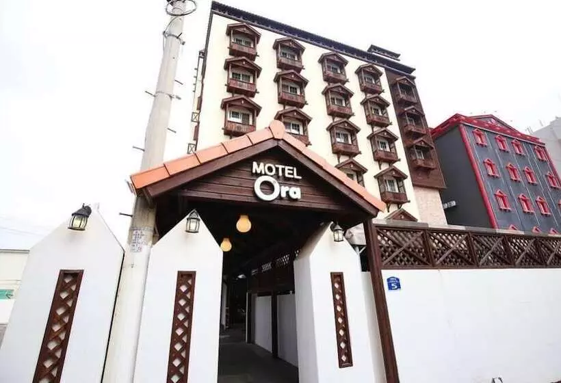 Ora Motel Chungju