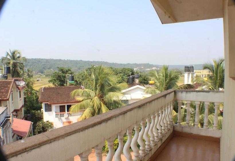 Oyo 7454 Hotel Ronaldo S