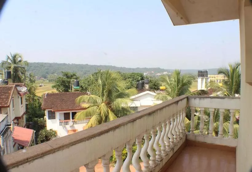 Oyo 7454 Hotel Ronaldo S