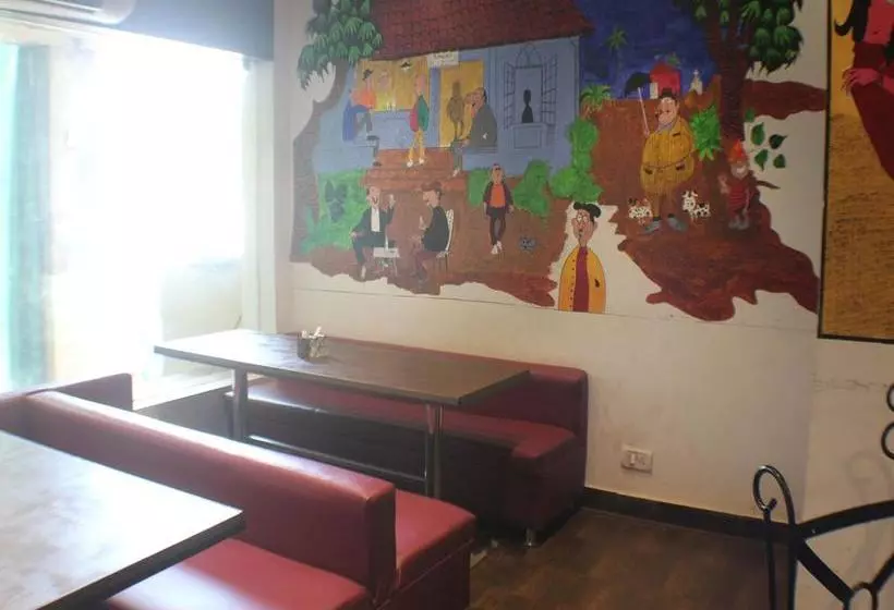 Oyo 7454 Hotel Ronaldo S