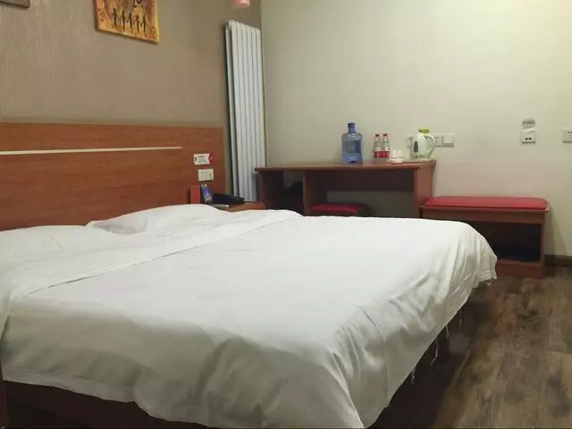 Thank Inn Chain Hotel Shangxi Changzhi Daqing Road