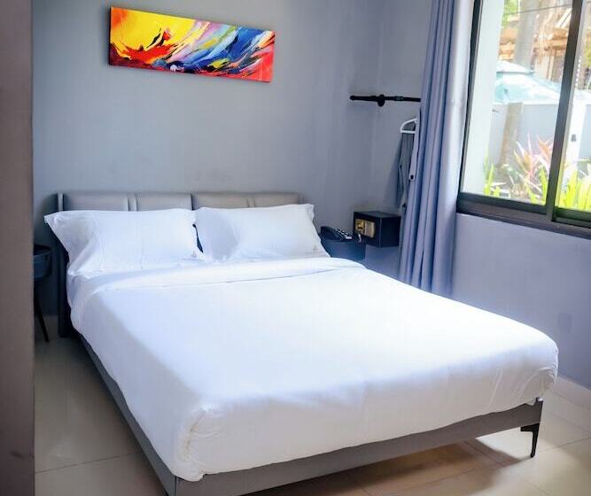 هتل The L Boutique Tz