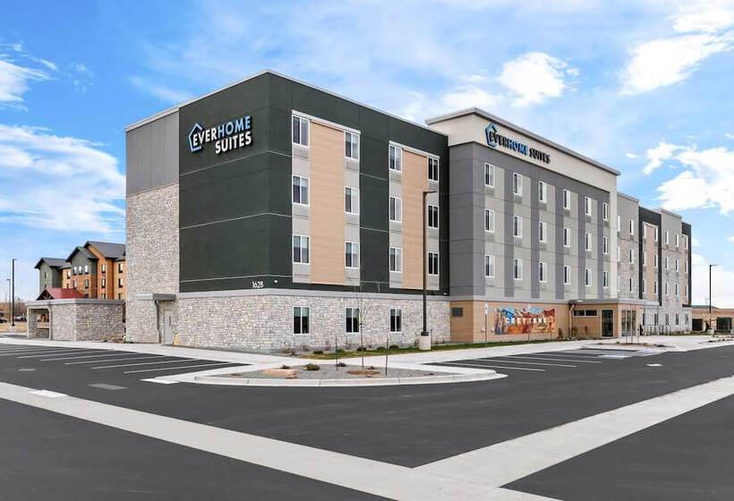 هتل Everhome Suites Cheyenne